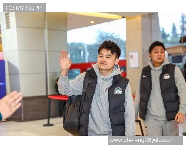 疫情期间哪些足球明星曾经确诊感染引发球迷广泛关注与热议